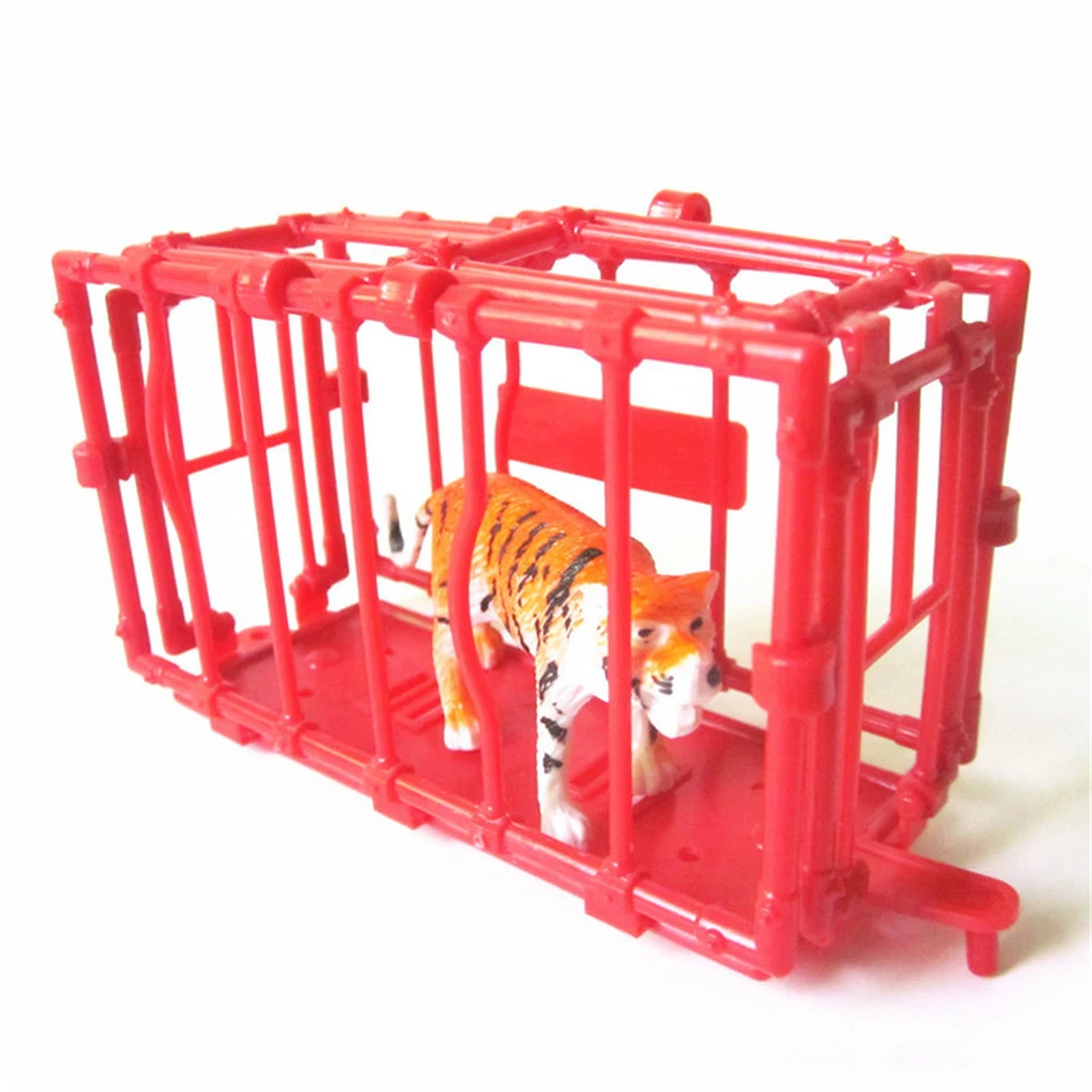 

11CM Plastic Animal Fence Cage Four Sides Disassembled Cage Model Dollhouse Accessories Toy Random Color
