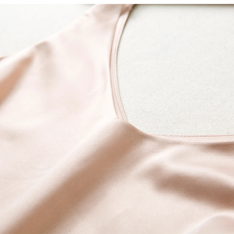 Женский Атласный топ с v образным вырезом летний однотонный без рукавов