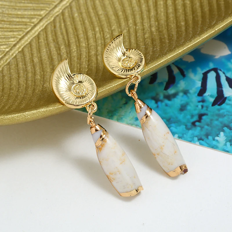 

fashion exquisite creative earrings for women with alloy and shell pendant design female personality kolczyki