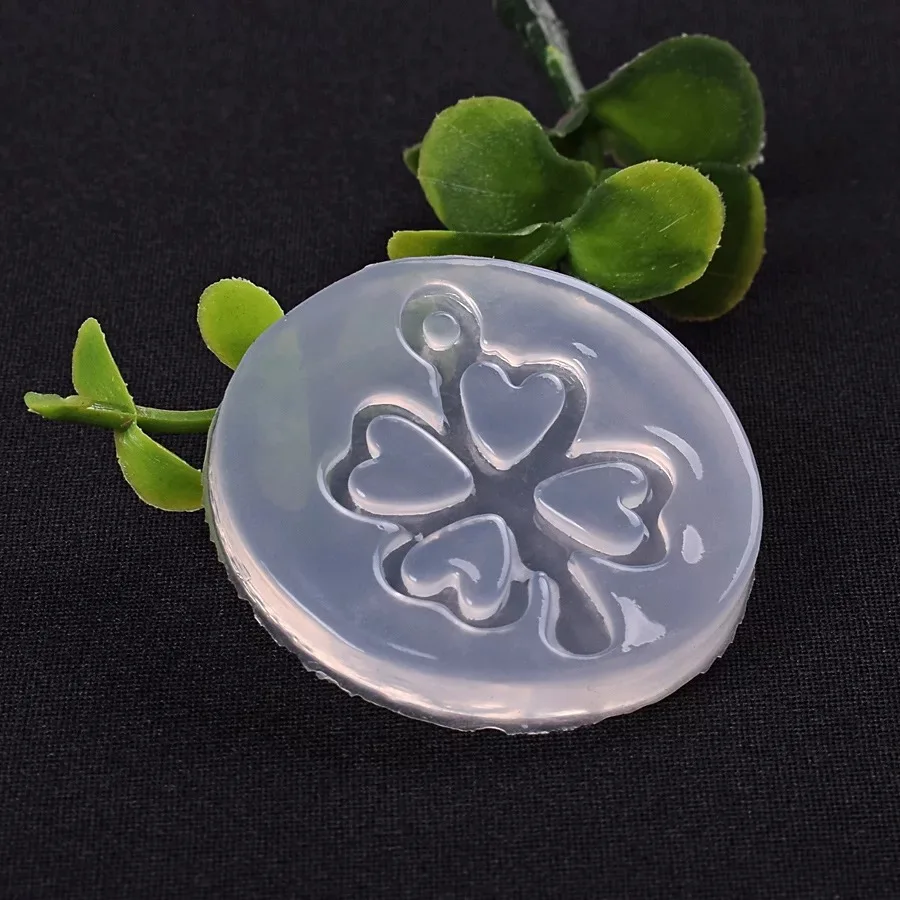 1PCS Four Leaf Clover Shape Silicone resin epoxy Mold Decoration pendant necklace with hole Craft tool mirror mold Transparent | Украшения