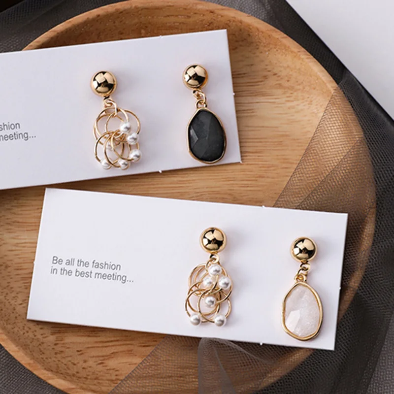 Женские антиаллергенные серьги-подвески S925 золотого цвета с жемчугом