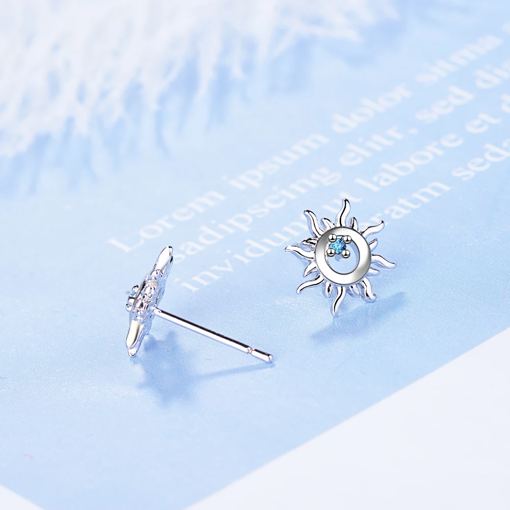 Серьги гвоздики из серебра 2019 пробы с милыми маленькими