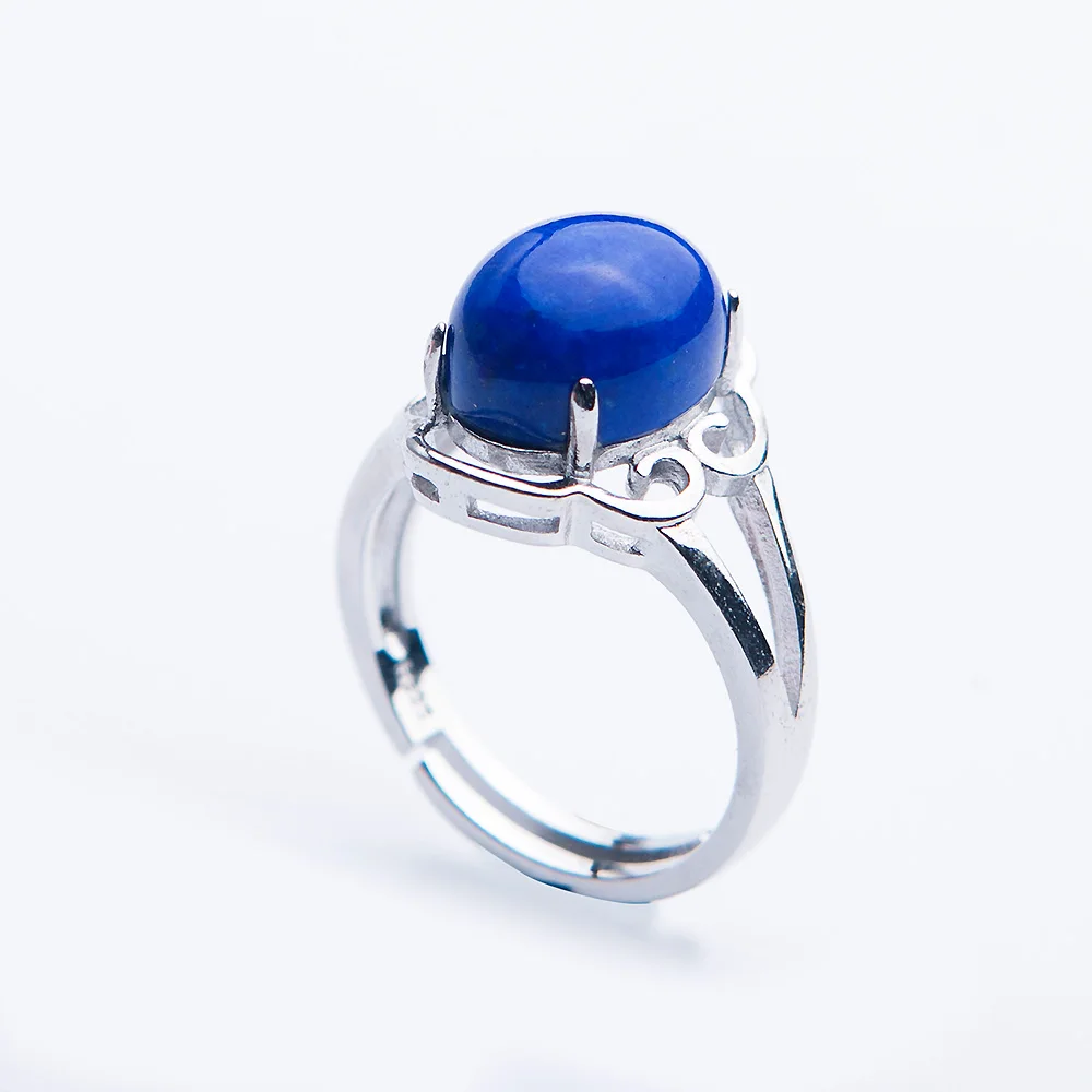 Кольцо из серебра 925 пробы с лазуритом Размеры 11x9 мм