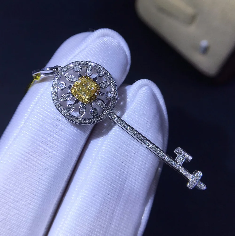 Ювелирные украшения 18 К золото AU750 G18K натуральный натуральный желтый бриллиант 0.31ct кулон ожерелья из драгоценных камней для женщин