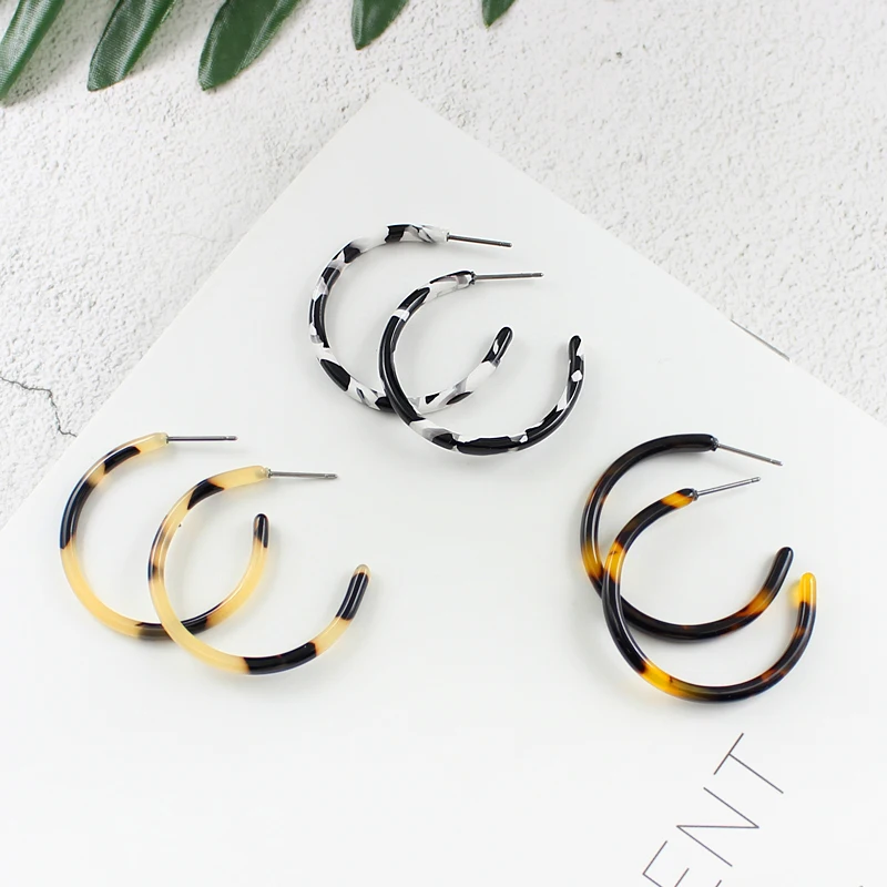 Три размера сережек 8 видов цветов Опциональные многостильные не закрытые