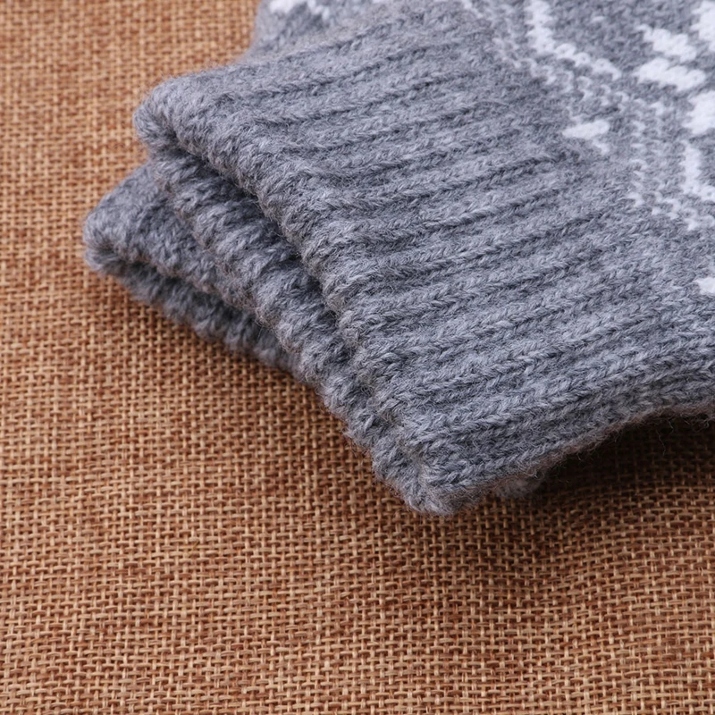 

Women Warm Wool Stretch Snowflake Gloves Mittens Girl Winter Accessories