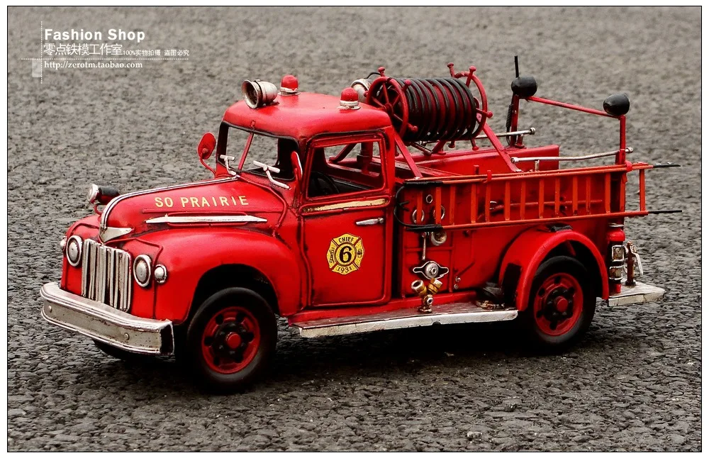 

Retro metal craft ornaments vintage fire truck model Antique Iron birthday