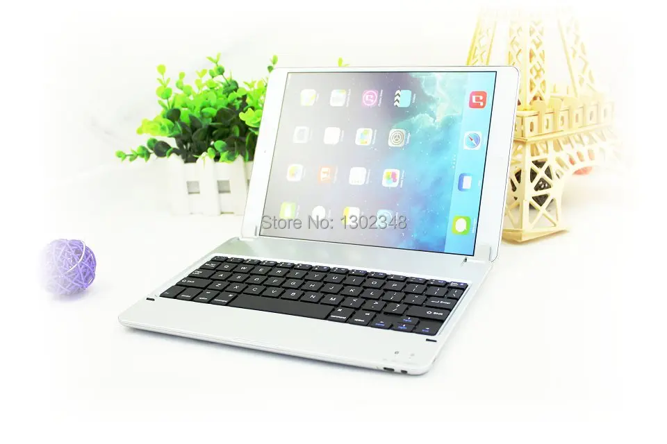 Тонкая беспроводная Bluetooth клавиатура с русским/ивритом/испанским языком док