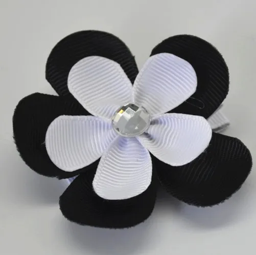 

100pcs petals Hair ribbon flower with clip