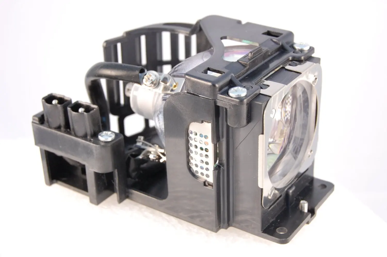 

POA-LMP90 LMP90 for SANYO PLC-SU70 PLC-XE40 PLC-XU2530C PLC-XU73 PLC-XU74 PLC-XU76 PLC-XU83 PLCXU84 PLC-XU86 Projector Lamp Bulb