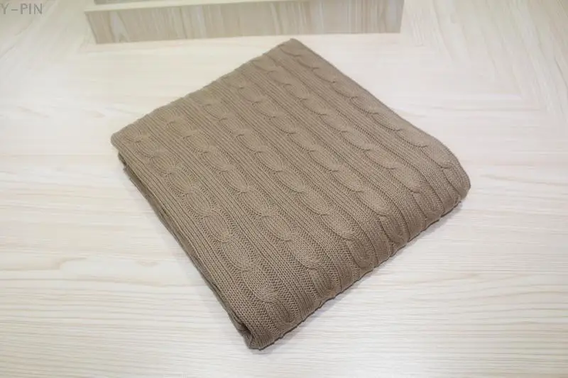 Quality 100% Cotton Cable Knit throw or blanket. Bed lounge cover and Soft cotton bed | Дом и сад