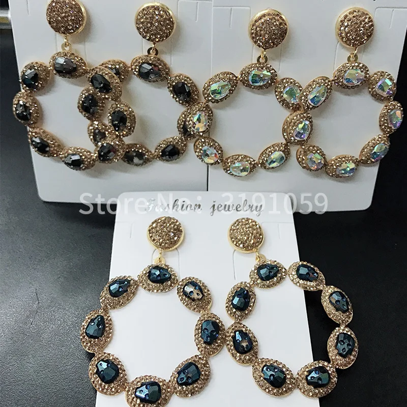 

Hand inlaid crystal large earrings in American and European fashion jewelry