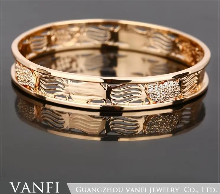 

New Style Vintage Design Bracelets Gift Austrian Crystal Bangles Champagne Gold Cuff For Women Gift