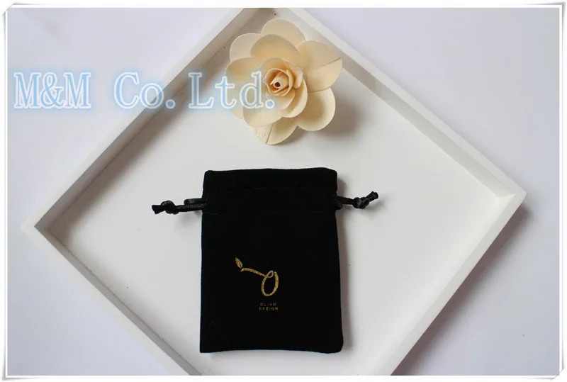 Белая бархатная сумка с индивидуальным логотипом|velvet gift bag|velvet bagwhite velvet bag |