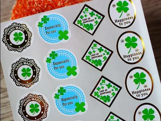 400 pcs Clover pattern self-adhesive paper sticker for decoration/gift/baking, Item No.TK50