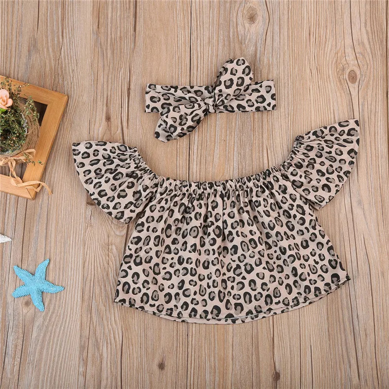 2017 г. Летний комплект одежды из 2 предметов для маленьких девочек с леопардовым