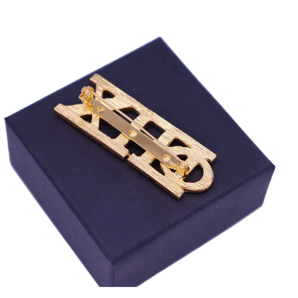 Индивидуальный дизайн модная металлическая брошь с инкрустированными