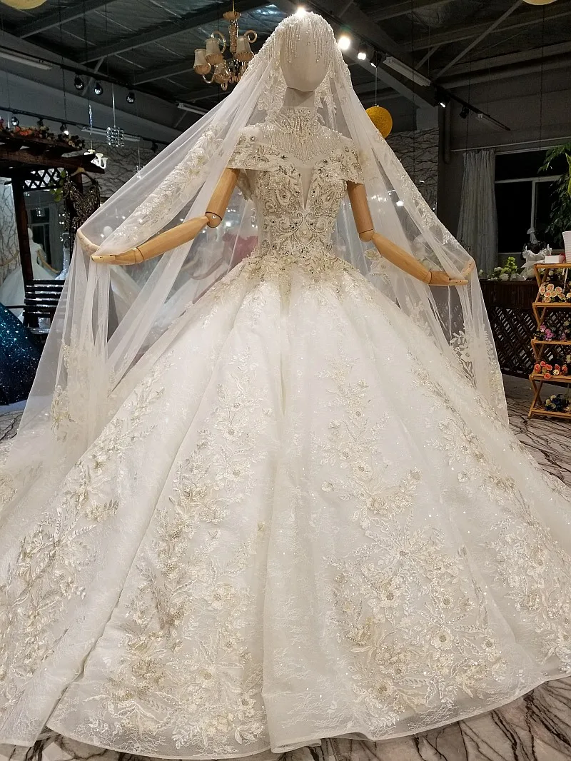 LS327414 Хрустальное свадебное платье 2018 с открытыми плечами и v образным вырезом