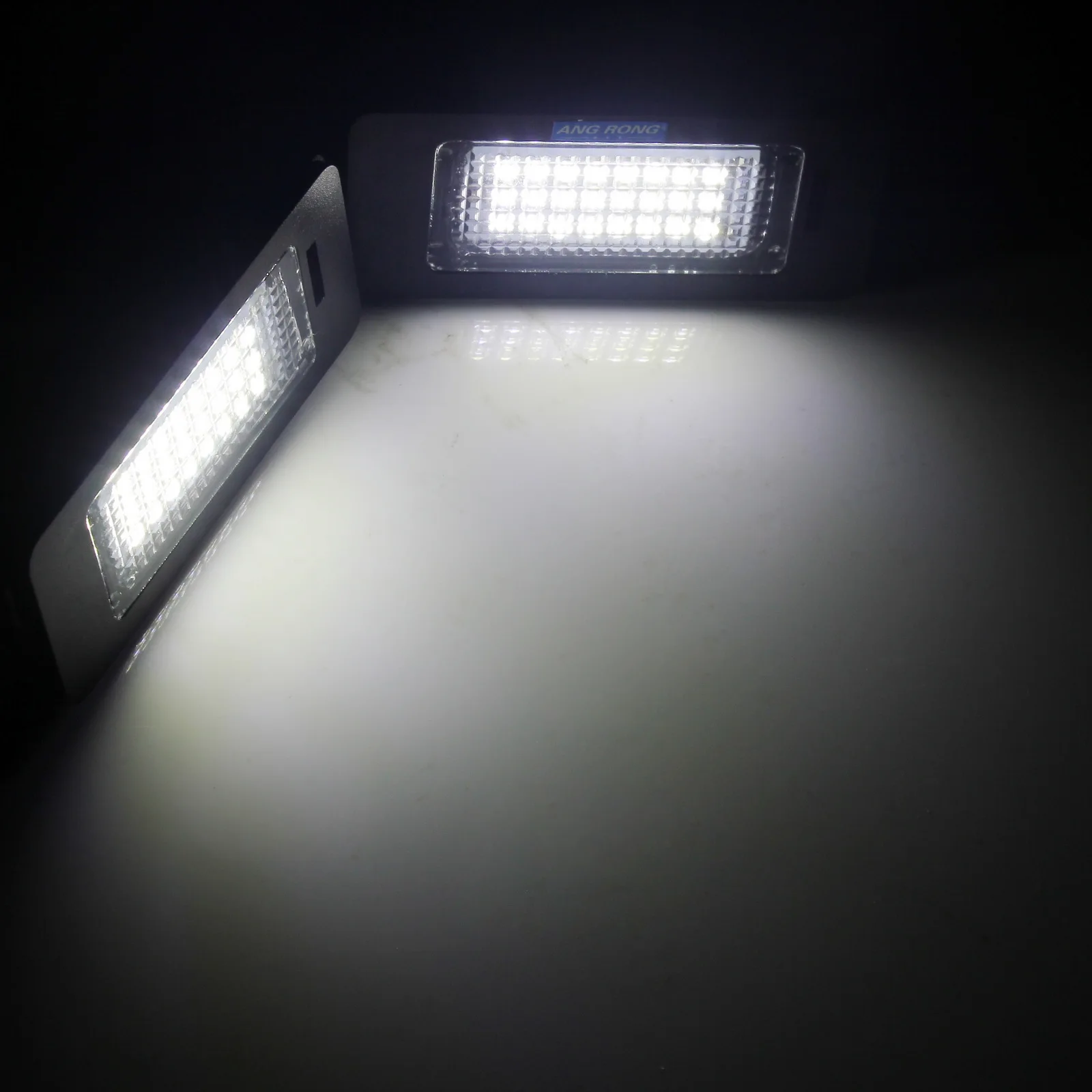 2 шт. светодиодсветодиодный лампы ANGRONG 3528 SMD для номерного знака Audi A1 A3 A4 S4 A5 Q5 A6 A7 |