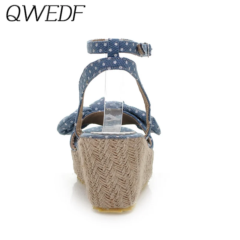 QWEDF 2019 Милая модная женская обувь в горошек с бантом повседневные туфли на