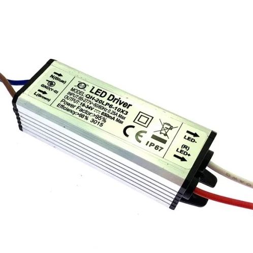 

1pcs 6-10x3w 10-18x3w 18-30x3W LED Driver 600mA Waterproof IP67 Current Lighting Transformers Power Supply