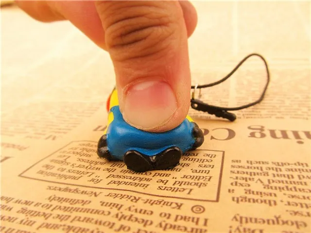 3 ~ 5 см Подвески Миньоны С Пылезащитным штекером оригинальная упаковка Шарм для