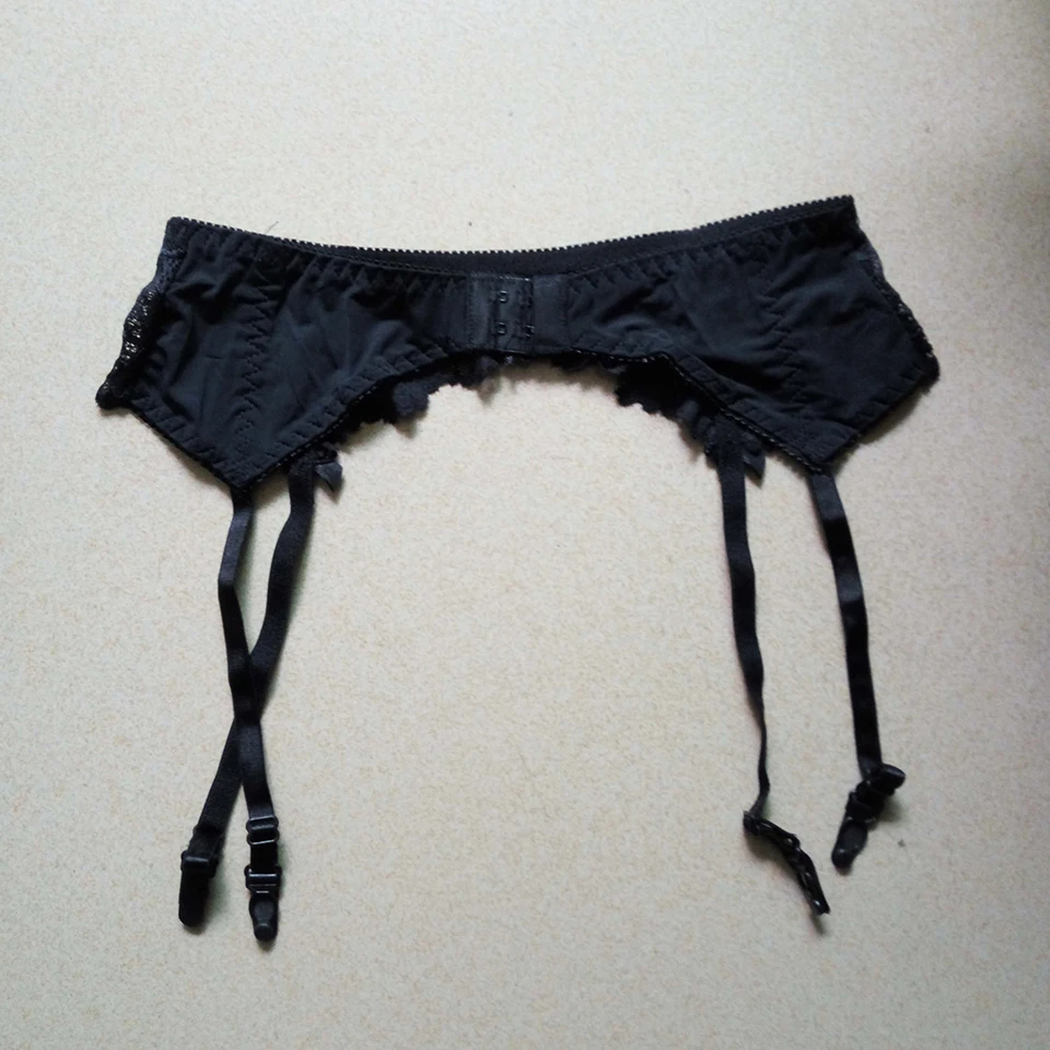 Привлекательные женские свадебные подвязки двубортные кружевные