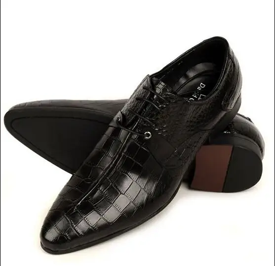 

New crocodile pattern men's casual shoes England pointed toe leather belt leather breathable men's single shoes