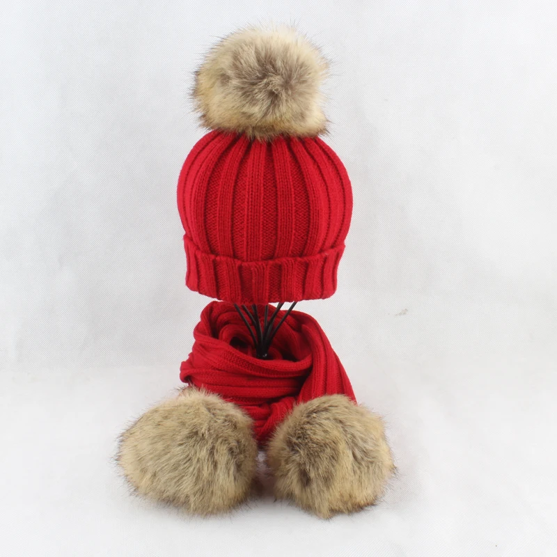 Комплект из 2 предметов меховая шапочка с помпонами шарф шапка теплая вязаная