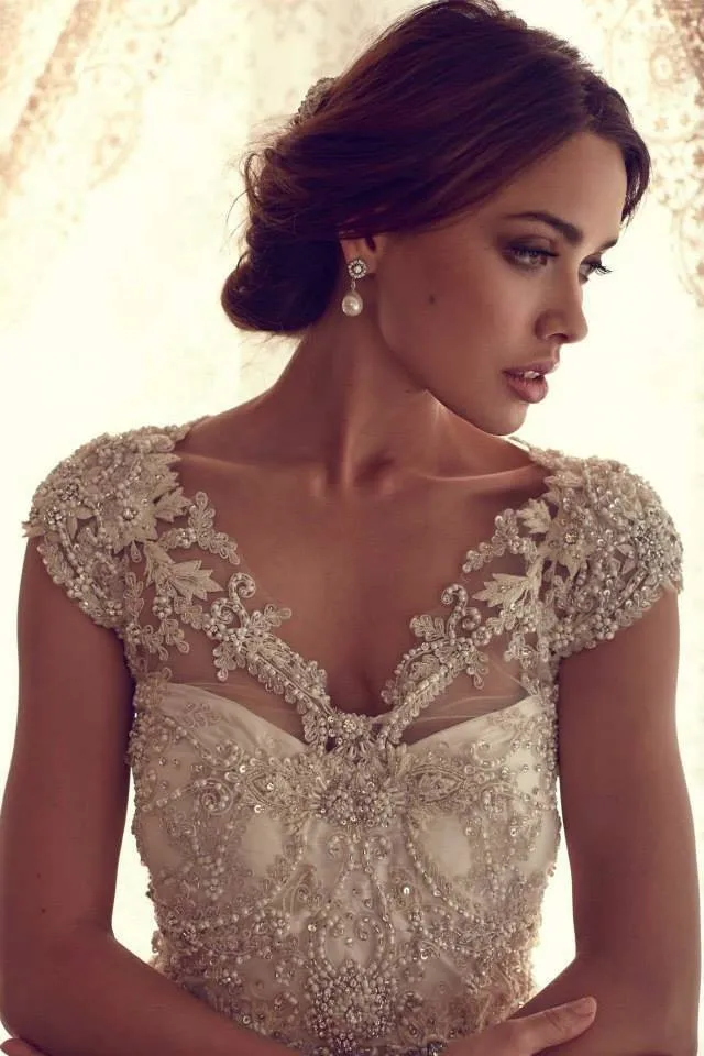 2015 New Arrival Beaded Crystal Short Sleeve Elegant Chiffon Beach Wedding Dresses Size 2 4 6 8 10 12 14 16 18 20 ++ Custom W213 | Свадьбы и