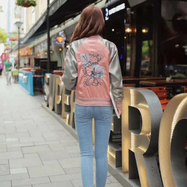 Harajuku цветы и птицы вышивка курточка бомбер для женщин розовый контрастный атласный вид Duster пальто Sukajan Винтаж сувенир