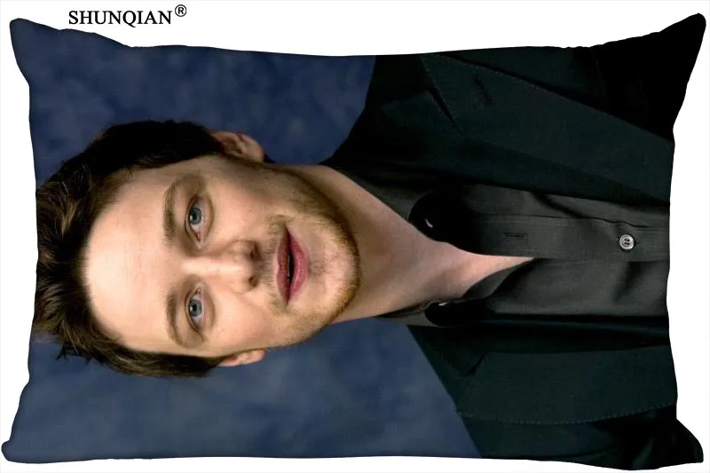 Новинка наволочка James McAvoy на застежке Размер чехла 45x35 см 40x60 45x75 50x75 (две