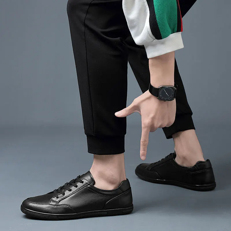 Мужская повседневная обувь черные кожаные туфли на плоской подошве оксфорды