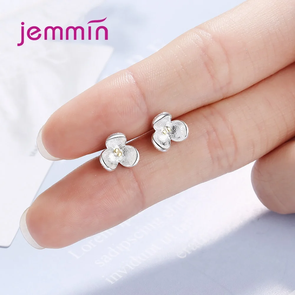 

Free Shipping Budding Stud Earrings For Woman/Lady/Girls Wedding Party Fashion Cute Small Petals Stud Earring