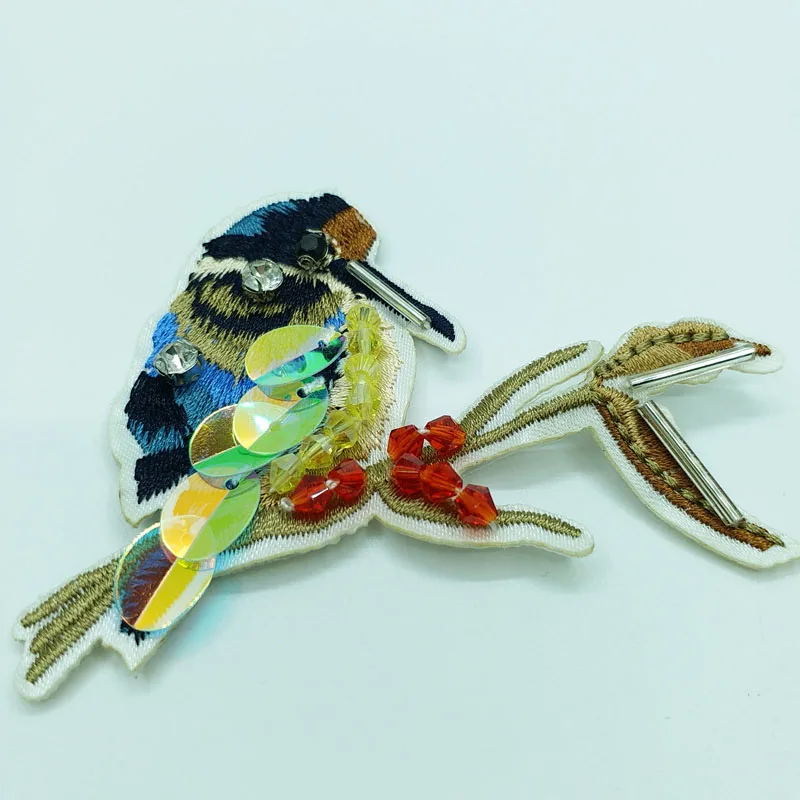 1 шт. нашивки со стразами и бисером для одежды ручной работы в виде птицы