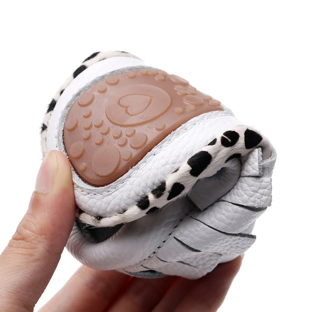 

2020 Leopard Horse Hair Bow Baby Girls Boys Shoes Genuine Leather Hard Bottom Baby Moccasins Infant Toddler Newborn Crib Shoes