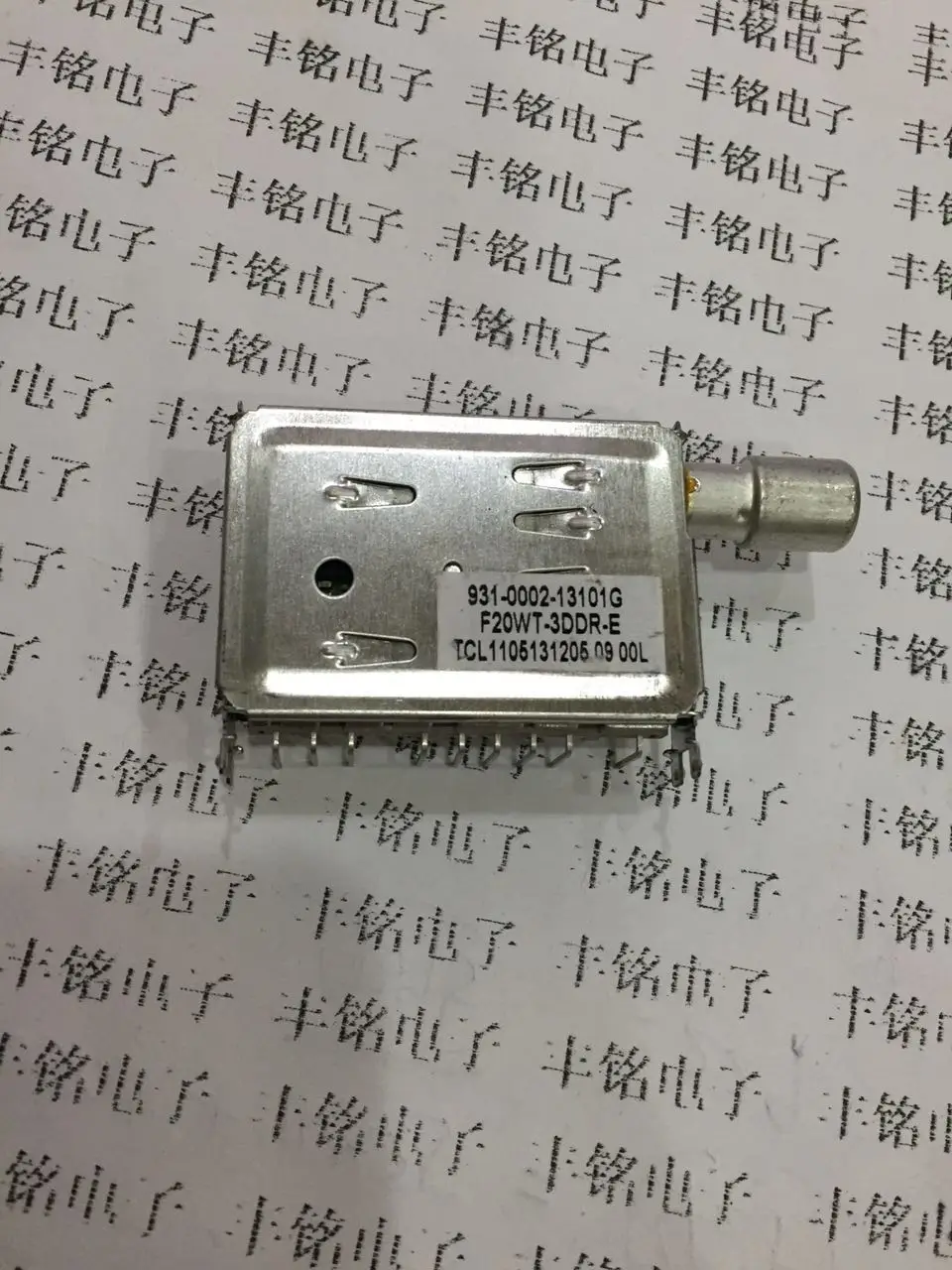 F20WT 3DDR E| |