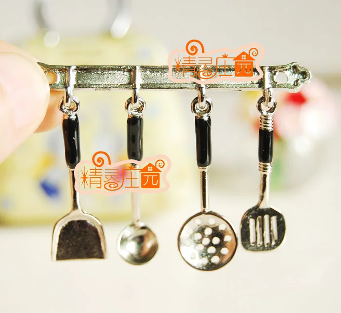 

G05-X470 children baby gift Toy 1:12 Dollhouse mini Furniture Miniature rement Kitchen rack 4pcs/set