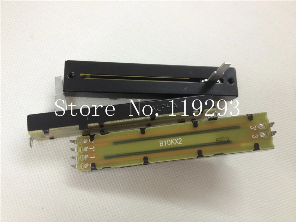 

[LAN]Taiwan ALPHA 8.8 cm Straight B10KX2 Potentiometer switch shaft length 20MM.--10pcs/lot