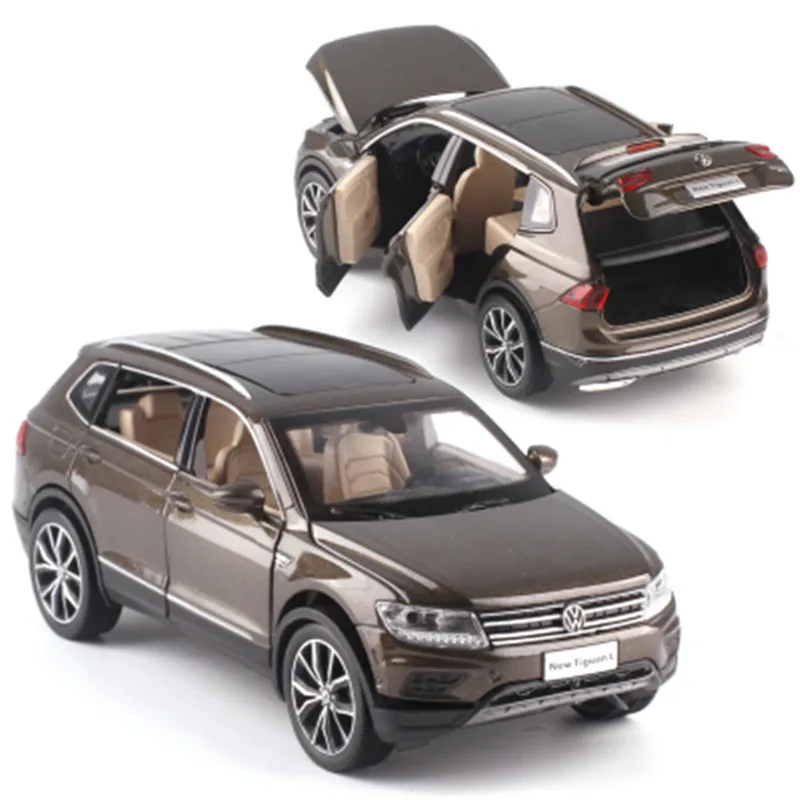 Высокая имитация Tiguan L, 1:32 Масштаб сплава оттягивать назад модель автомобиля, muaical& мигающий, литая под давлением металлическая модель - Цвет: Коричневый