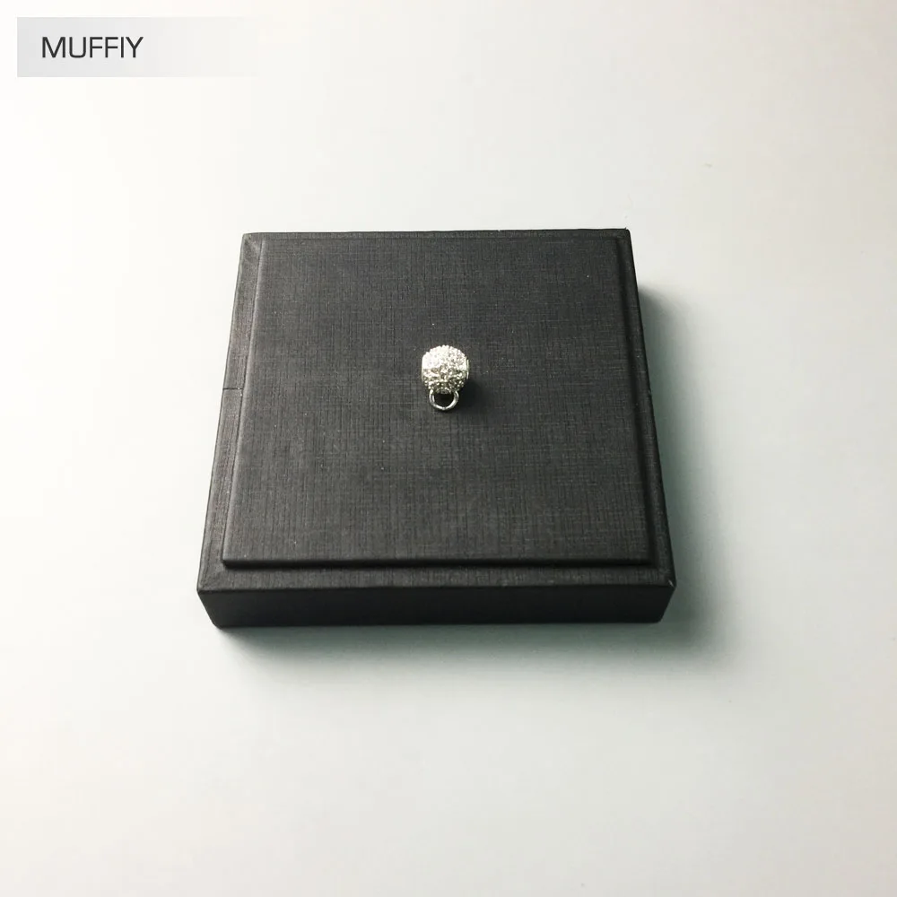 Держатель из серебряных бусин с белым цирконием европейский стиль карма