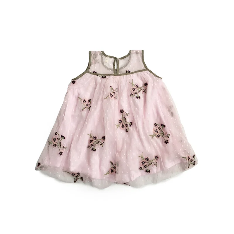 2018 Новая летняя одежда для детей платья девочек Вышивка свежий милый помпон из