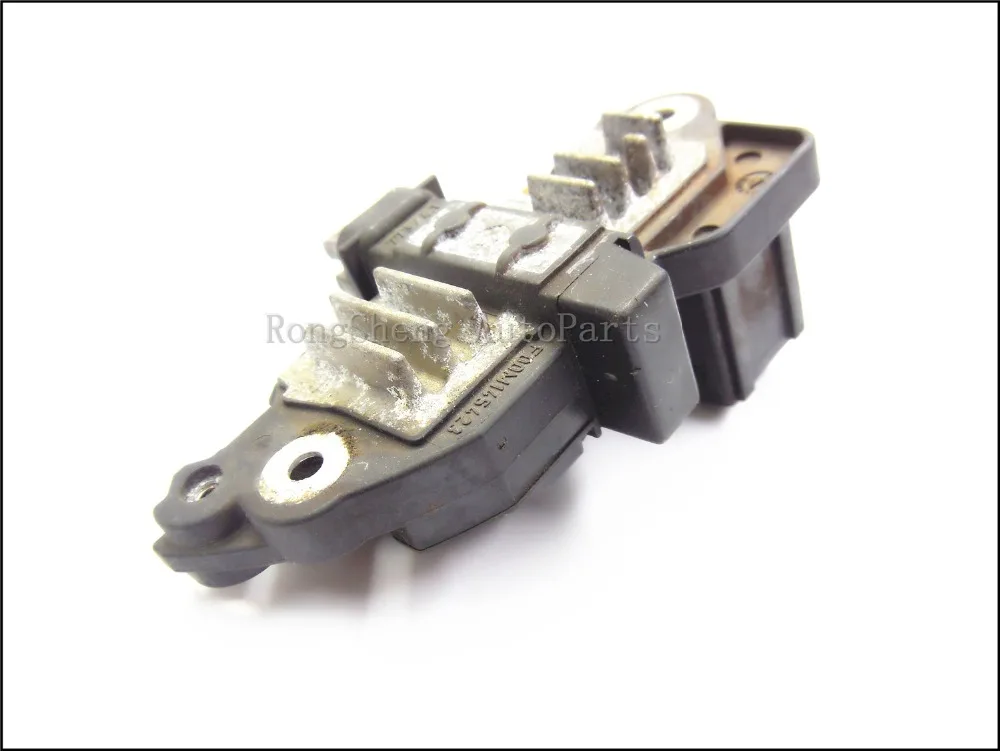 Xyqpsw для BMW X5 Z3 F00M145251 320 325 330 525 генератор переменного тока регулятор напряжения BR14-M1