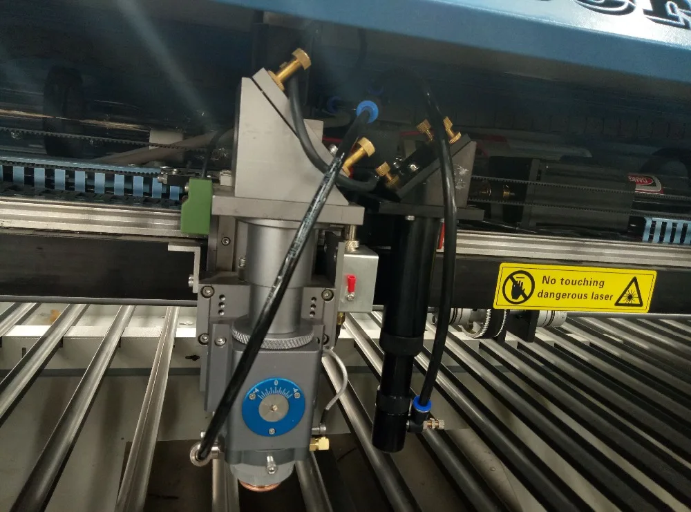 Волоконно лазерный станок для резки 3 мм лазерной из нержавеющей стали|Фрезы по