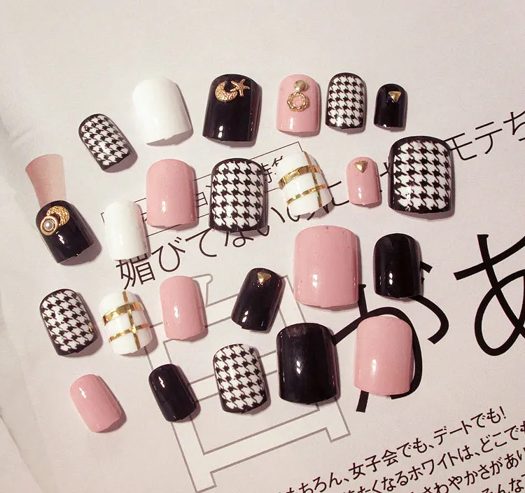 Золотые заклёпки/белые детали в сетку 24 шт. короткие накладные ногти с клеем