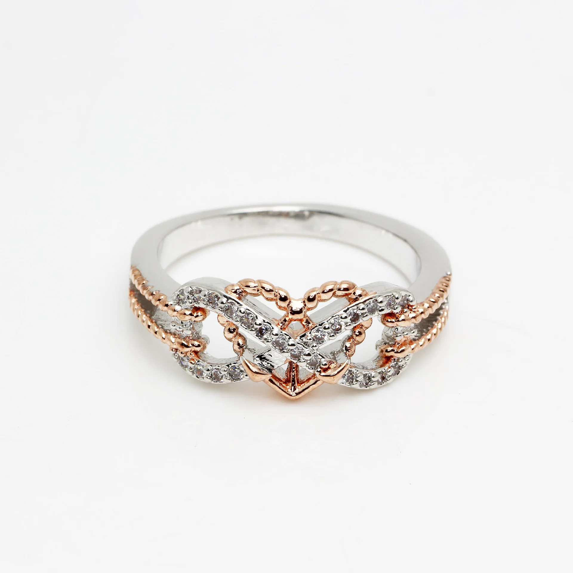 

New Fashion Austria Crystal Rings Rose Gold Color Finger Love Heart Wedding Engagement Cz Zirconia Rings For Women Wholesale