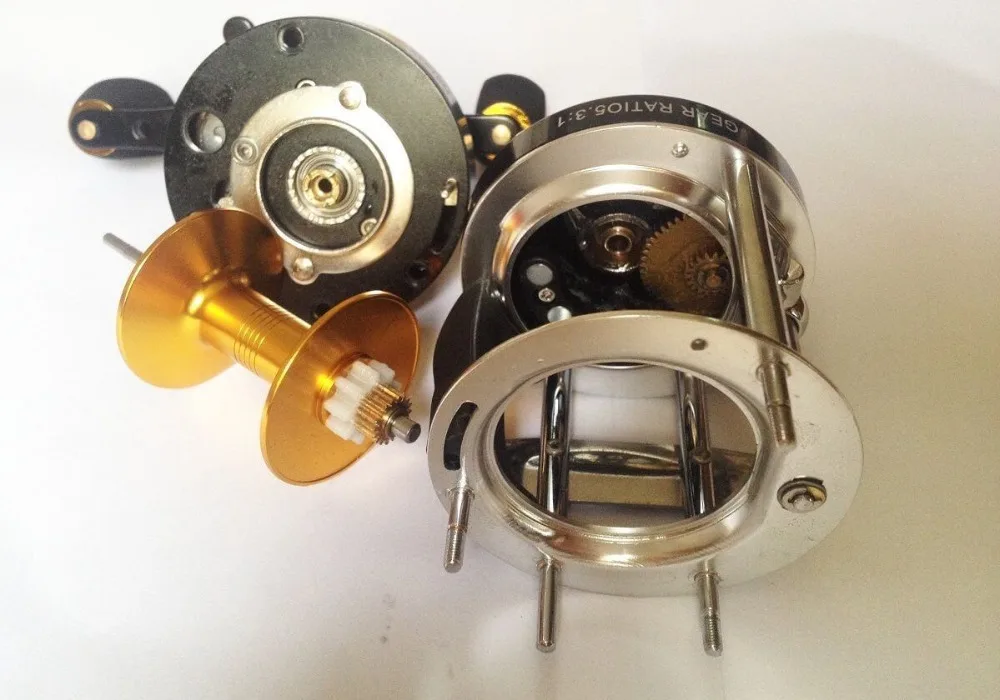

MC500 6BB Baitcasting Right hand Fishing Reel ball Bearings Dual Brake System 5.3:1 Gear Ratio Dual Breaking System Drum Wheel