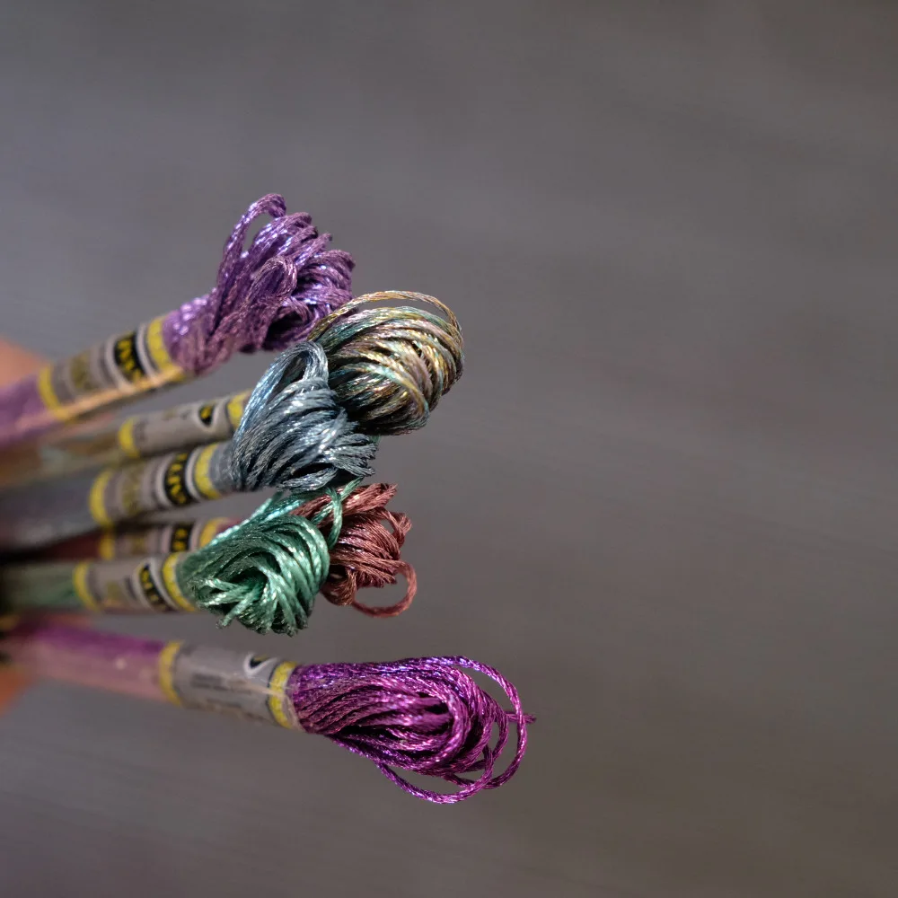 Супер предложение светильник с эффектом нити упаковка из 6 нитей вес 317 Вт цветные