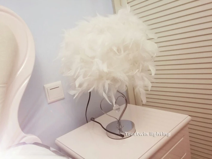 Подарок на сердце Настольный светильник лампа светодиодный подарок настольная