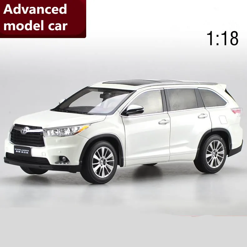 1:18 Масштабе передовая Автомобильная игрушка из сплава TOYOTA HIGHLAND литая под